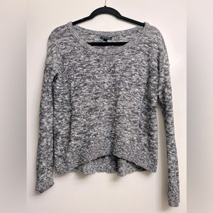 Grey Knitted  Long Sleeve Size: S